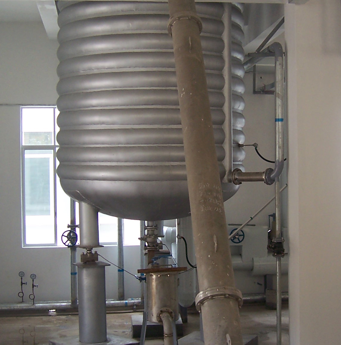 设备供应外半管反应釜